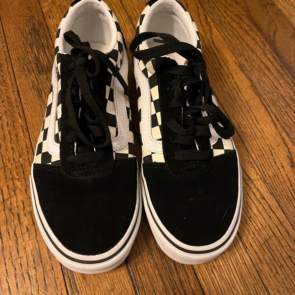 Vans Checkered lace up Sneakers